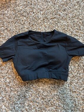 Black Women's Cropped Short Sleeve Top